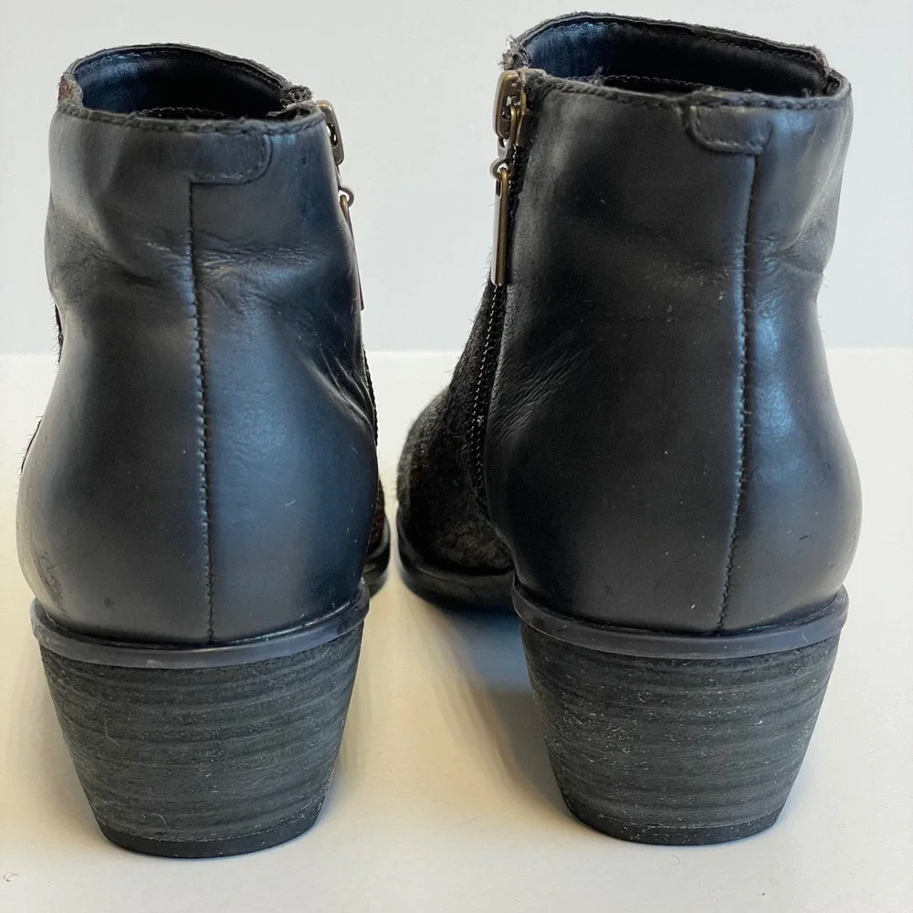 Clarks Women's Black Brown Animal Print‎ Leather Fur Ankle Booties Size 7